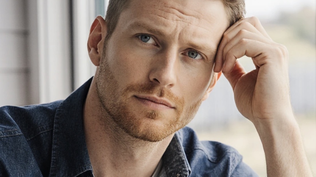 Zbliża się 50. urodziny mojej mamy. Moja pierwsza żona, Julia, na pewno jest na liście zaproszonych. Nie zabrać Iriny tym razem po prostu się nie da — bardzo się obrazi, bo nie rozumie, iż w ten sposób staram się ją chronić. Nie opuszcza mnie poczucie, iż Julia dotrzyma swojej obietnicy i nagada mojej drugiej żonie różnych rzeczy. Znając jej charakter, jestem pewien, iż potrafi to zrobić — intrygi to jej ulubione zajęcie