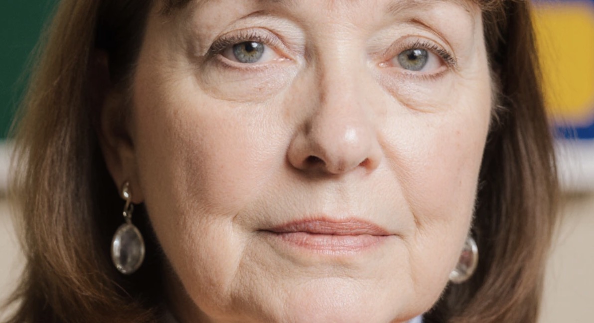 W niedzielę zadzwoniłam do mojej synowej, powiedziałam, iż bardzo tęsknię za nią i za wnukami. Prosiłam, żeby przyjechali z synem do mnie. A Ania odpowiedziała chłodno, iż tego dnia mają swoje plany, żebym na nich nie czekała – i od razu się rozłączyła. Jak ja żałuję, iż kiedyś nie potrafiłam docenić swojej synowej, gdy jeszcze jako młoda dziewczyna tak do mnie lgnęła