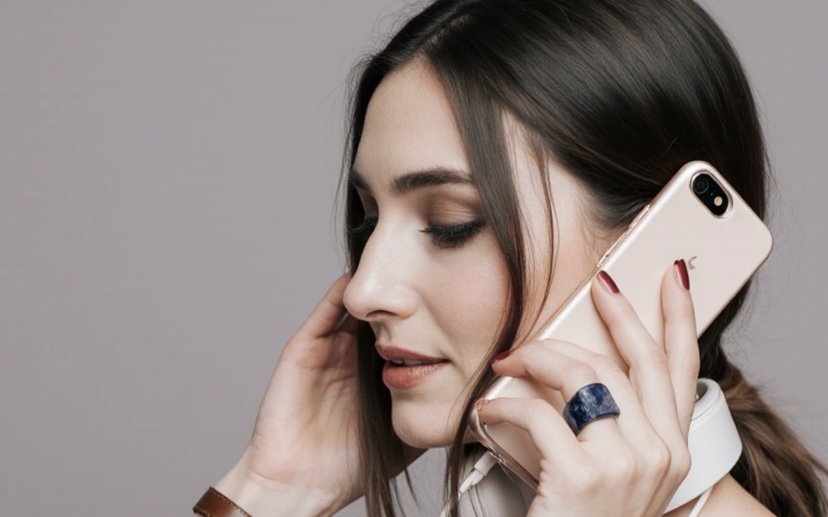 W niedzielę, o dziewiątej wieczorem, zadzwoniła do mnie mama mojego byłego męża. Nie odebrałam. Pomyślałam, iż nie chcę psuć sobie nastroju przed snem