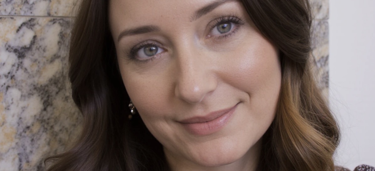 Rodzice mojego męża byli typowymi ludźmi z prowincji — prostymi, upartymi i przekonanymi, iż wiedzą najlepiej. Nie potrafili nas zrozumieć, gdy pięć lat temu postanowiliśmy przenieść się do Warszawy. A jednak mimo ich sprzeciwu zrobiliśmy to. Wszystko układało się dobrze… dopóki w stolicy nie spotkałam innego mężczyzny.